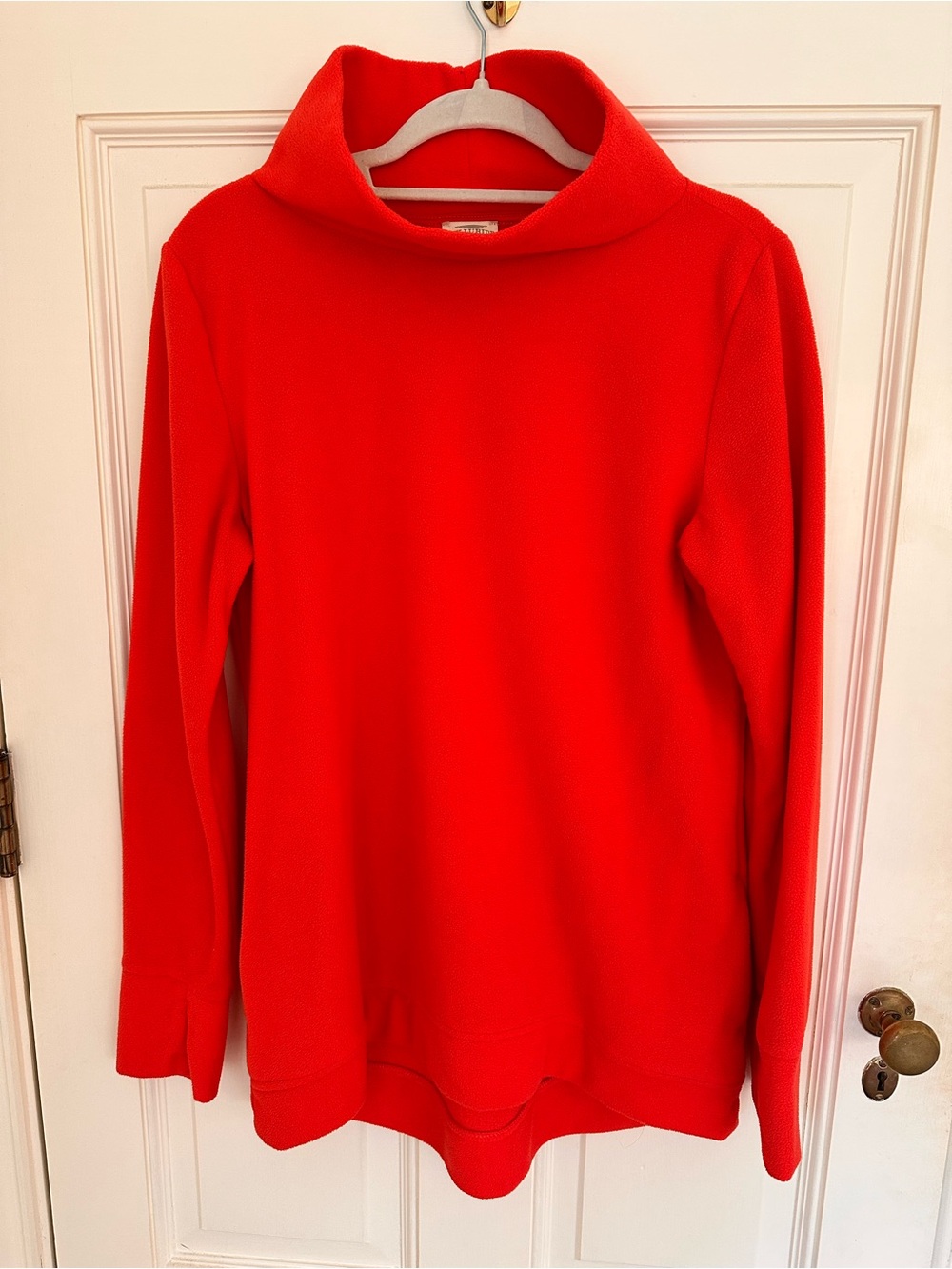 Telluride Clothing Company Women’s  Red Cowl Neck Fleece Size M